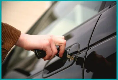 Top Locksmith Services New York, NY 212-320-9849 - 12-unlock-car