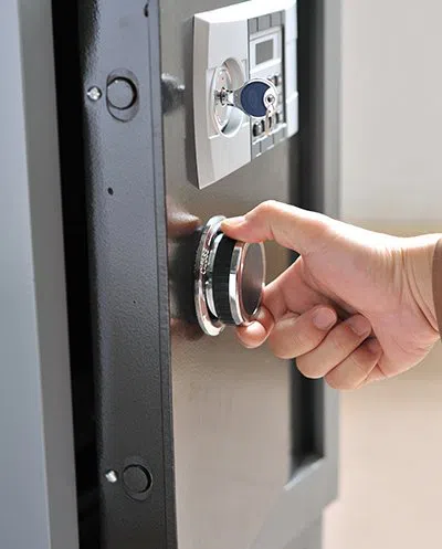 Top Locksmith Services New York, NY 212-320-9849 Top Locksmith Services New York, NY 212-320-9849